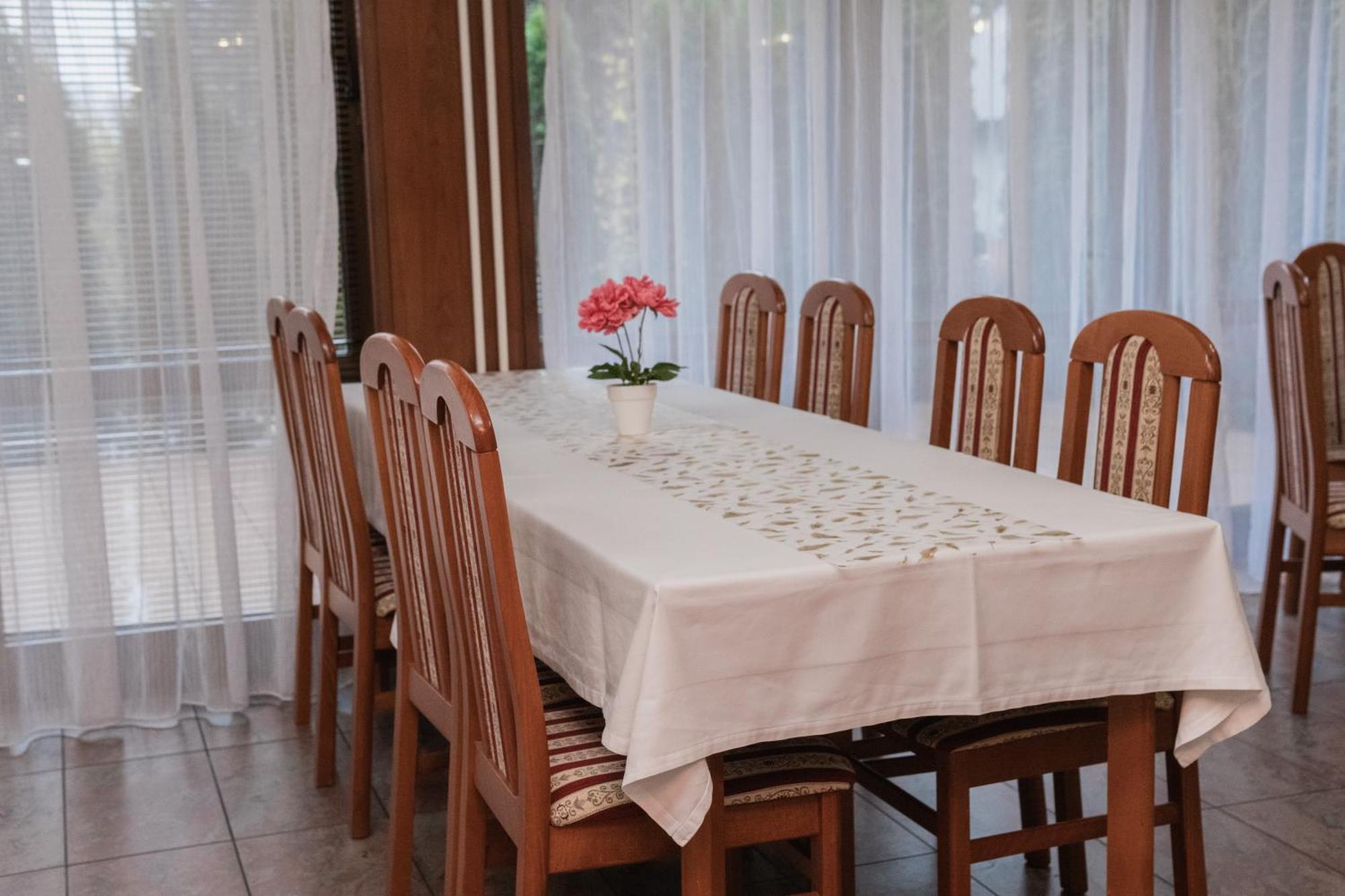 פאלה Hotel Damis מראה חיצוני תמונה