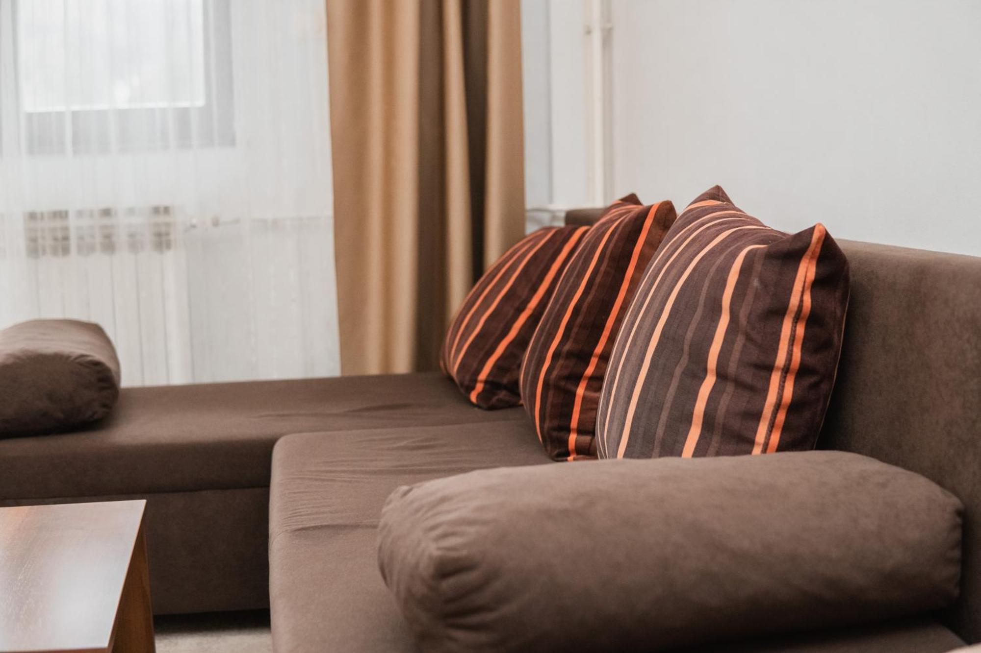 פאלה Hotel Damis מראה חיצוני תמונה